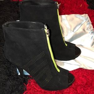United Nude Logo Bootie Lime Green 39 Boots Heels